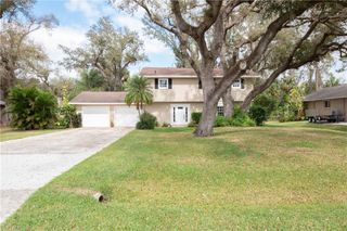7325 Sean LN, North Fort Myers, FL 33917