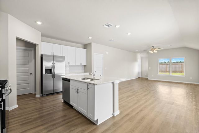 166 Sterling River Lane, Magnolia, TX 77354