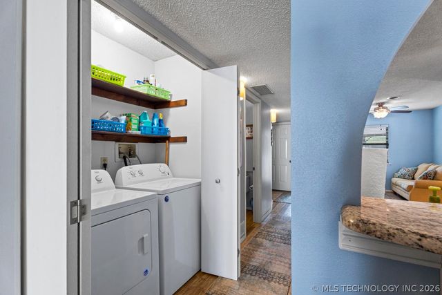 810 N 46th Street, Grove, OK 74464