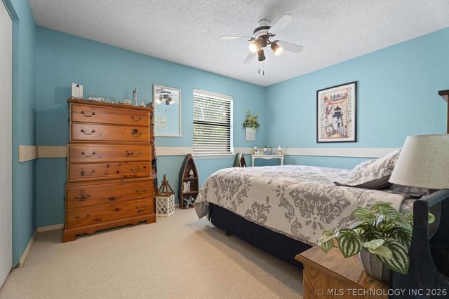 810 N 46th Street, Grove, OK 74464