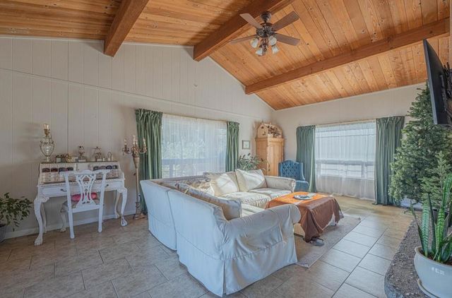 844 River Road, Salinas, CA 93908