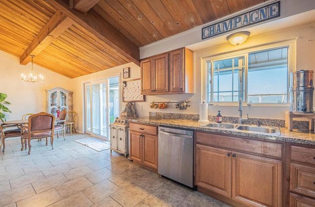 844 River Road, Salinas, CA 93908