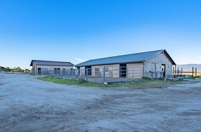 844 River Road, Salinas, CA 93908