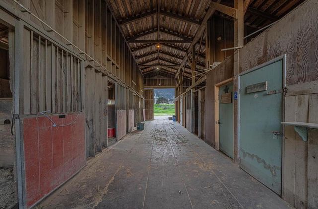 844 River Road, Salinas, CA 93908