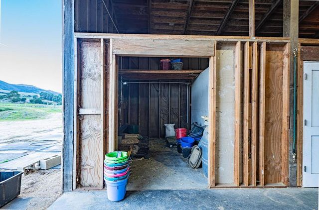 844 River Road, Salinas, CA 93908