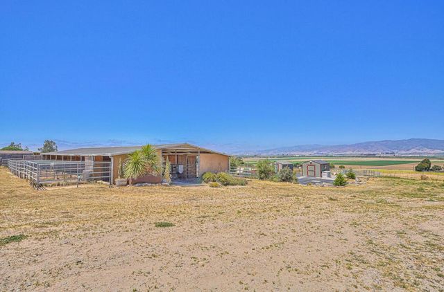 844 River Road, Salinas, CA 93908