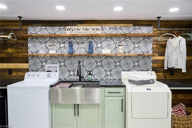 35 Edith Avenue, Winston-salem, NC 27106