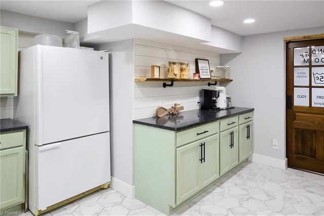 35 Edith Avenue, Winston-salem, NC 27106