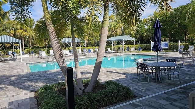 2305 Ariane DR, Naples, FL 34112