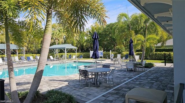 2305 Ariane DR, Naples, FL 34112