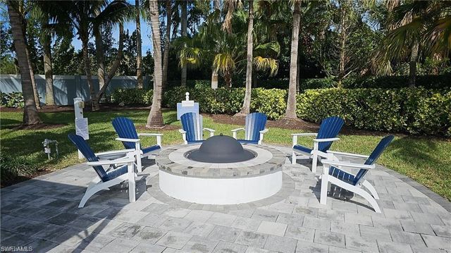 2305 Ariane DR, Naples, FL 34112