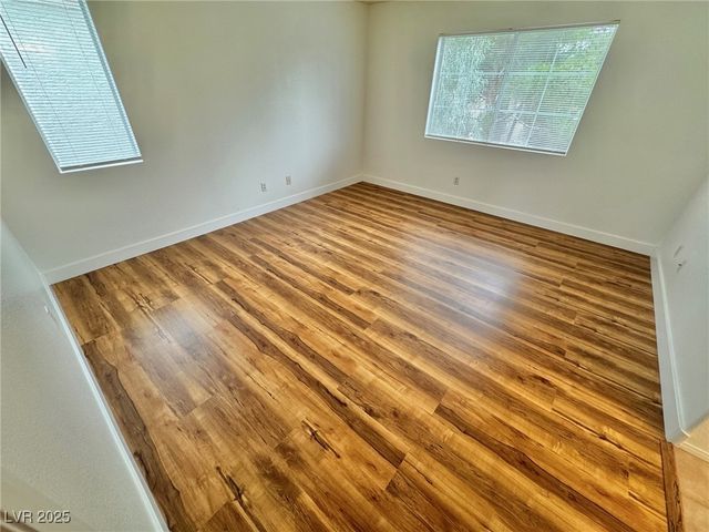 9916 La Paca Avenue, Las Vegas, NV 89117