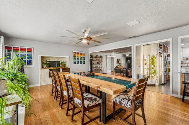 140 Family CIR, Hutto, TX 78634