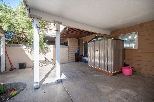 582 Blue Lagoon Drive, Las Vegas, NV 89110