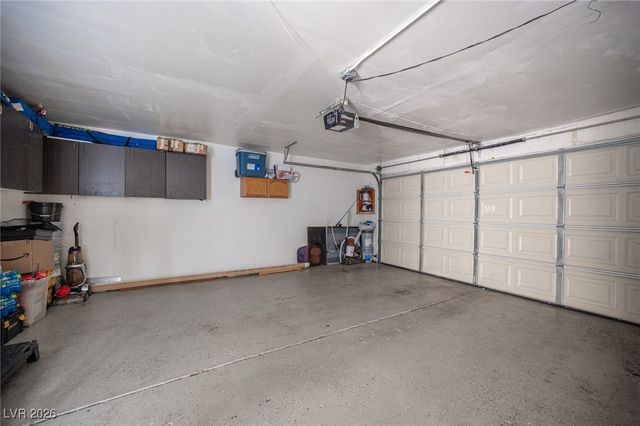 582 Blue Lagoon Drive, Las Vegas, NV 89110