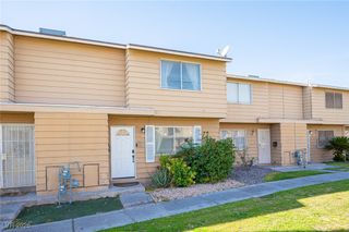 582 Blue Lagoon Drive, Las Vegas, NV 89110