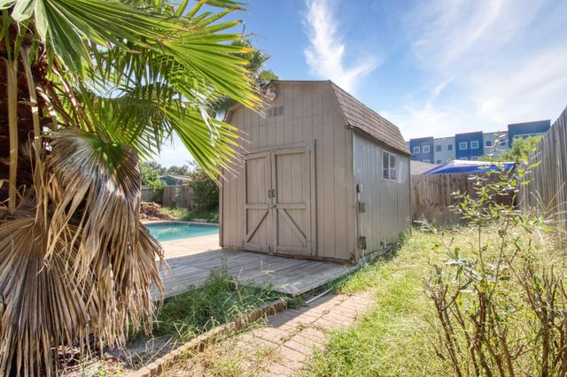 13907 Peatwood Road, Houston, TX 77038