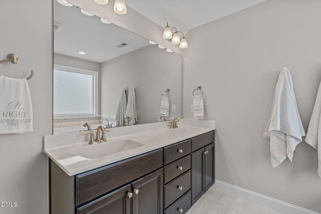 805 Buckner Court, Fuquay Varina, NC 27526