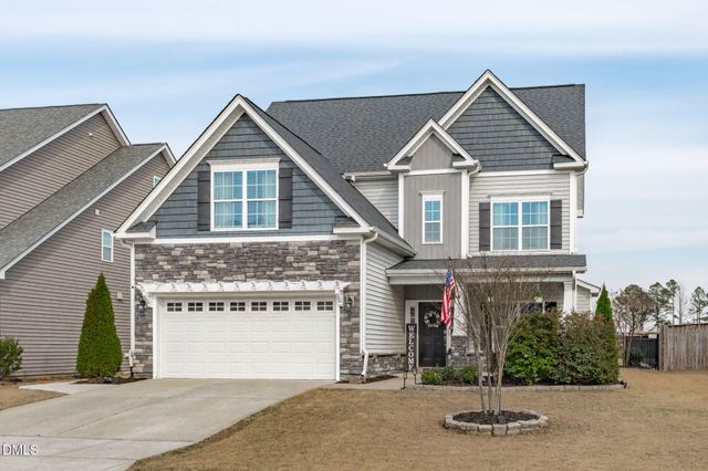 805 Buckner Court, Fuquay Varina, NC 27526