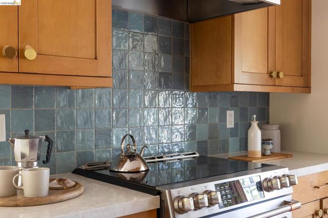 639 Jean St, Oakland, CA 94610