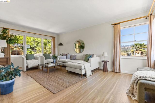 639 Jean St, Oakland, CA 94610
