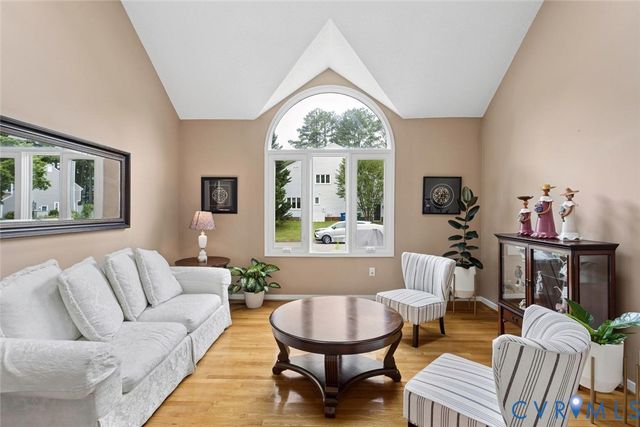 2711 Robson Ct, Henrico, VA 23233
