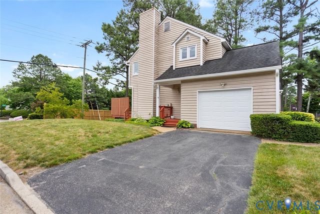 2711 Robson Ct, Henrico, VA 23233