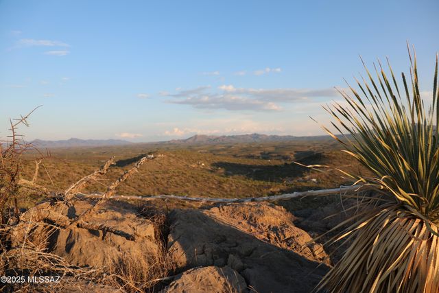 11175 S Witter Piano Mountain Place, Vail, AZ 85641