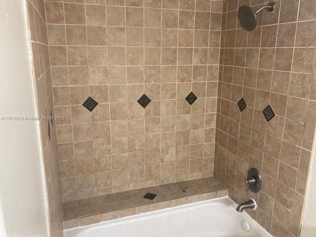 1750 N Congress Ave 103, West Palm Beach, FL 33401