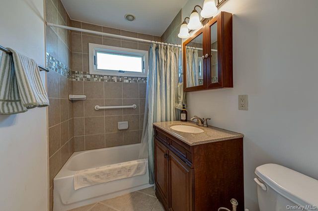 69 Chimney Lane, Levittown, NY 11756