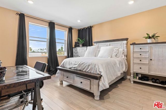 720 Grace Avenue, Inglewood, CA 90301