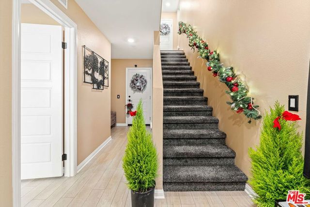 720 Grace Avenue, Inglewood, CA 90301