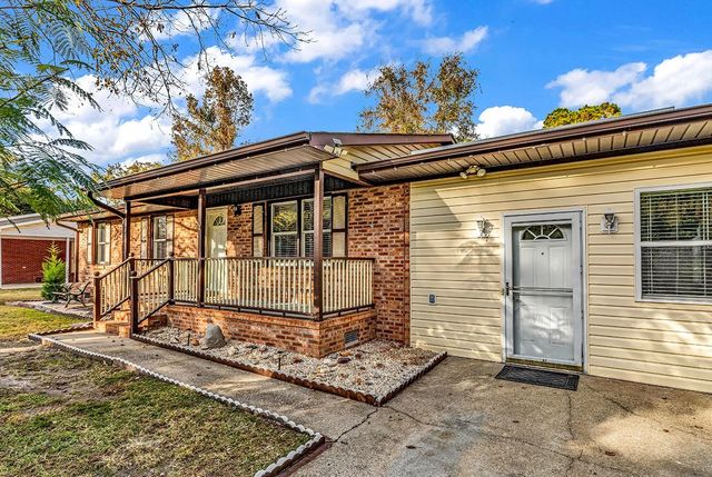 601 Lincoln Ln., Conway, SC 29526