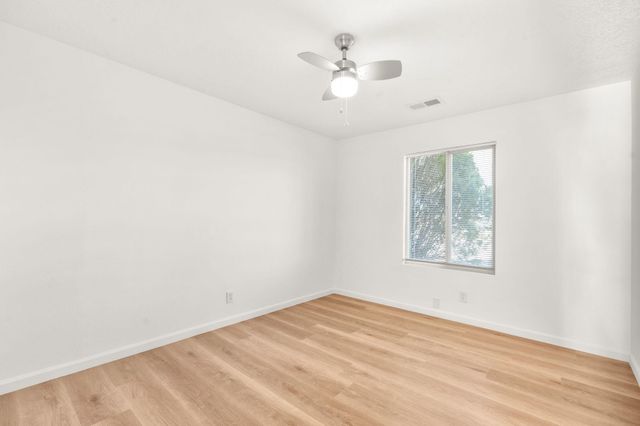 721 Chuckwagon Road SE, Rio Rancho, NM 87124