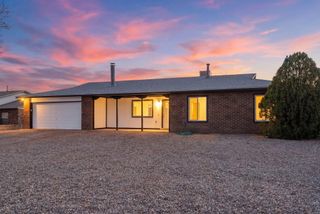 721 Chuckwagon Road SE, Rio Rancho, NM 87124