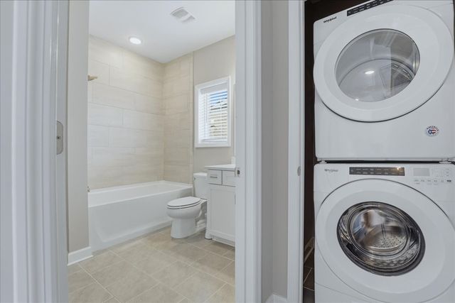 7483 Highway 70 S Apt 302, Nashville, TN 37221