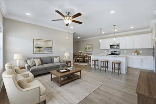 7483 Highway 70 S Apt 302, Nashville, TN 37221