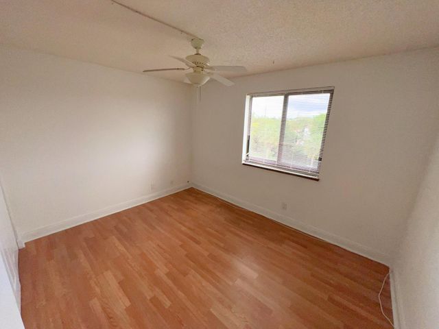 3700 N Pine Island Road 408, Sunrise, FL 33351