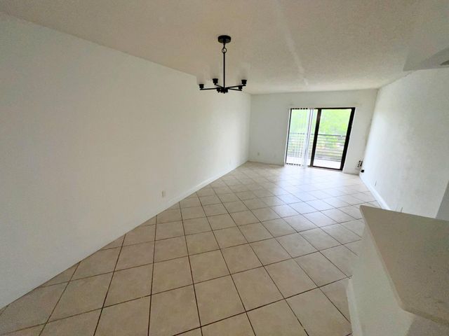 3700 N Pine Island Road 408, Sunrise, FL 33351