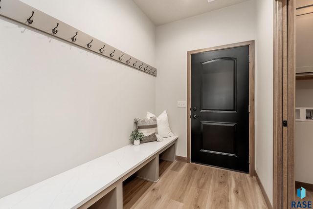 412 N Almond Ave Avenue, Brandon, SD 57005