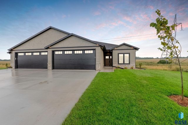 412 N Almond Ave Avenue, Brandon, SD 57005