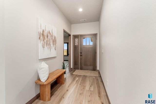 412 N Almond Ave Avenue, Brandon, SD 57005