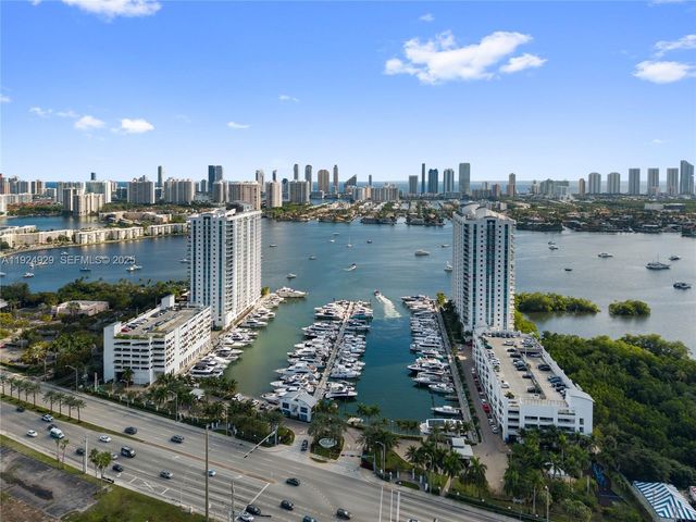 17111 Biscayne Blvd 2002, North Miami Beach, FL 33160