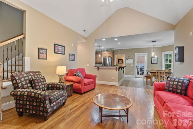 138 Fox Hunt Drive, Mooresville, NC 28117