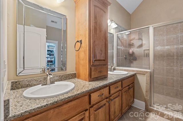 138 Fox Hunt Drive, Mooresville, NC 28117
