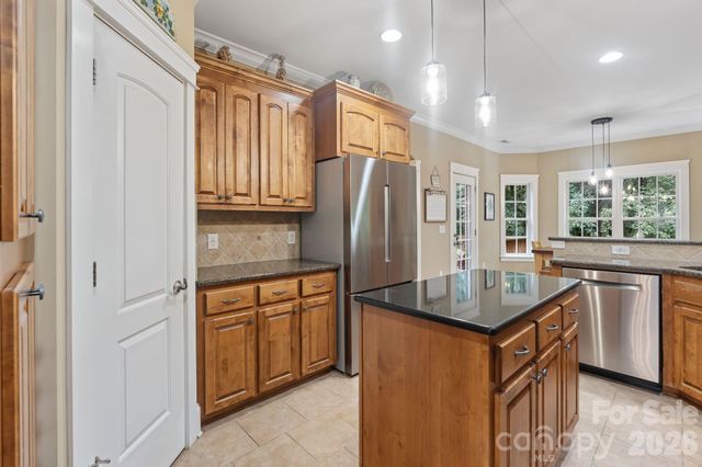 138 Fox Hunt Drive, Mooresville, NC 28117