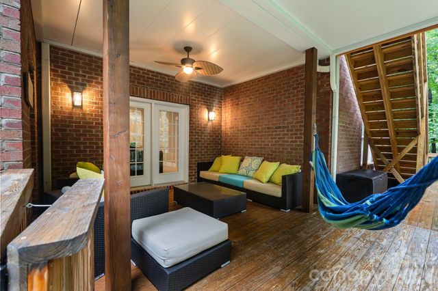 138 Fox Hunt Drive, Mooresville, NC 28117
