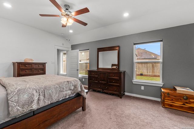 10635 Rosalina Loop, Converse, TX 78109