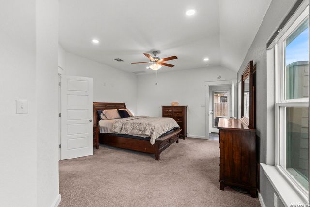 10635 Rosalina Loop, Converse, TX 78109