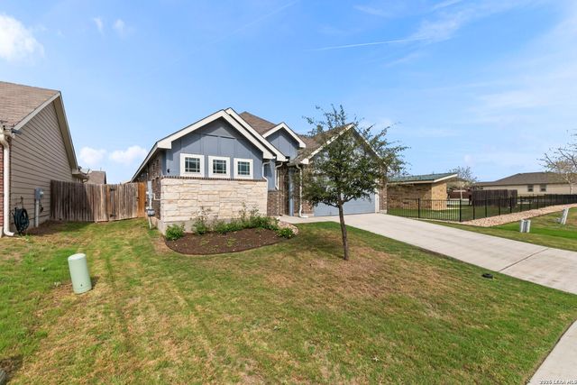 10635 Rosalina Loop, Converse, TX 78109